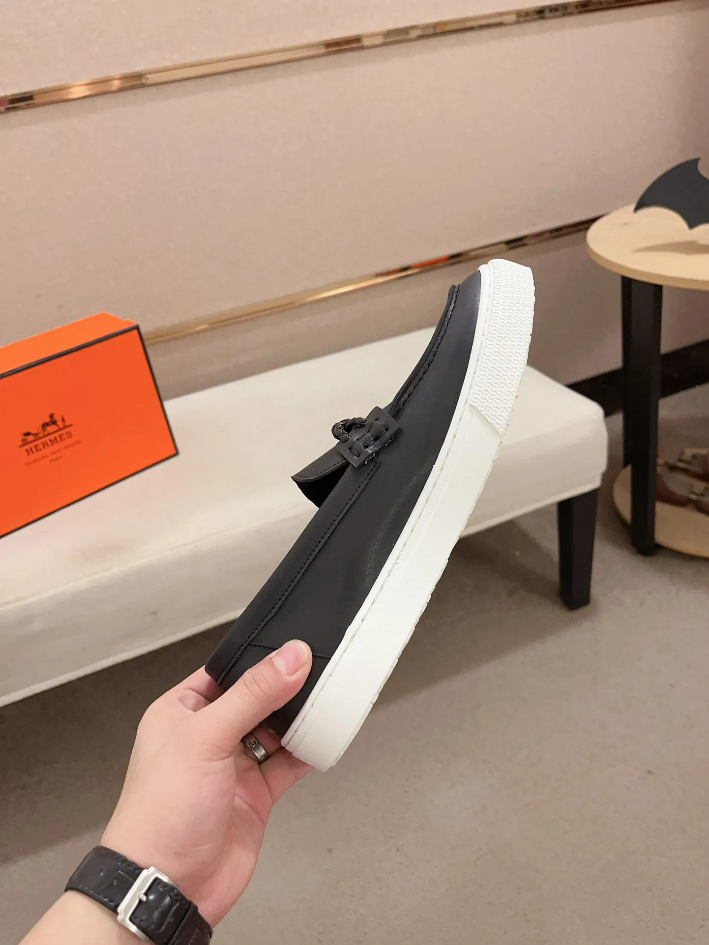 Men's clothing and shoes💰: 400💰《HERMES》【Classic Original Version】Hermès; Top 🔝 Purchasing Agency 🔍🔍Latest 🇺🇸Sold simultaneously at counters, original imported from Italy ▲▲Cow leather▲ ▲Exquisite workmanship (Italian 🇮🇹imported water-dyed 🐂cowhide lining) sole: original sole provided by the original factory, ⚠️exclusive double-layer activity·TPR·rubber·combined molded outsole; Code number: 36-46
